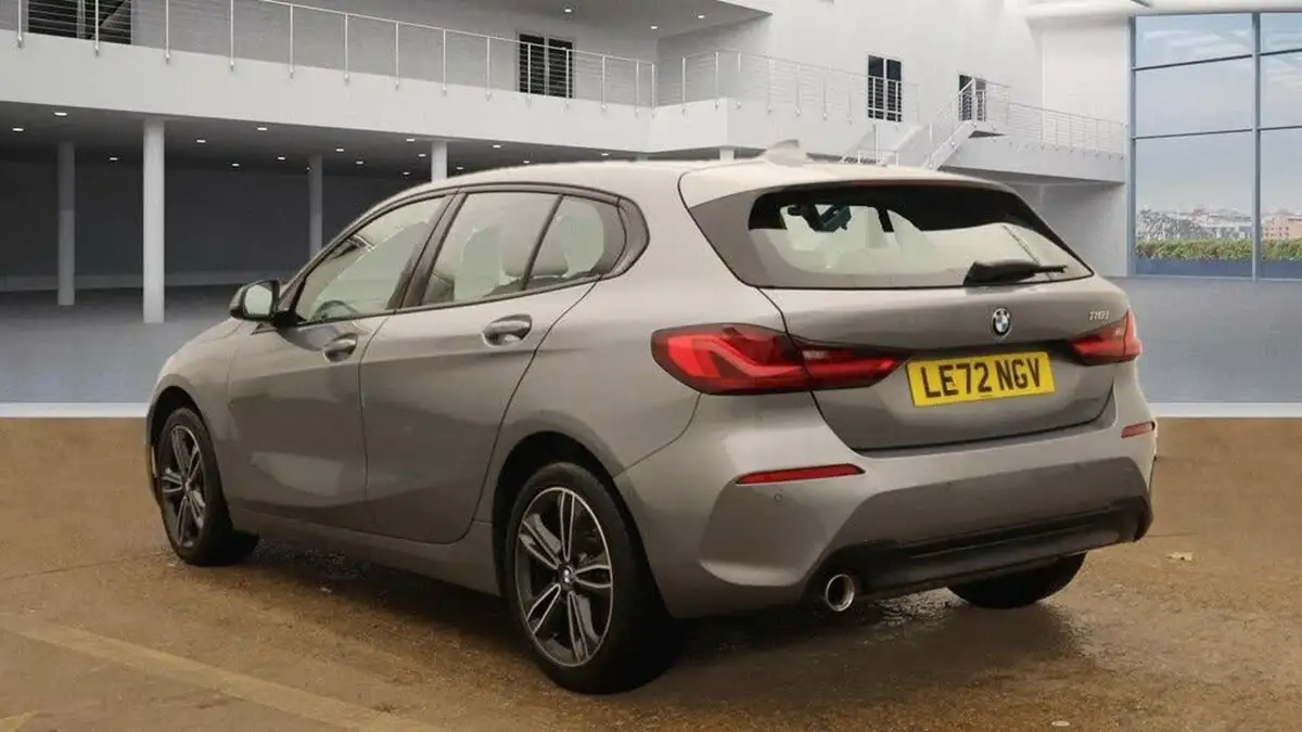 2023-bmw-1-series-15-118i-sport-dct-big-3