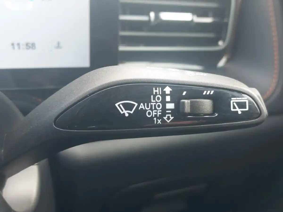 2024-mg-hs-15t-gdi-trophy-273ps-plug-in-hybrid-1496cc-auto-big-17