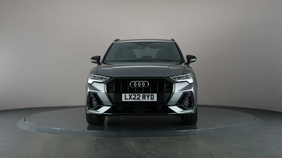 2022-audi-q3-15-35-tfsi-black-edition-codcomfort-sound-pack-station-wagon-big-44