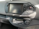 2015-toyota-yaris-15-vvt-i-icon-hybrid-small-17