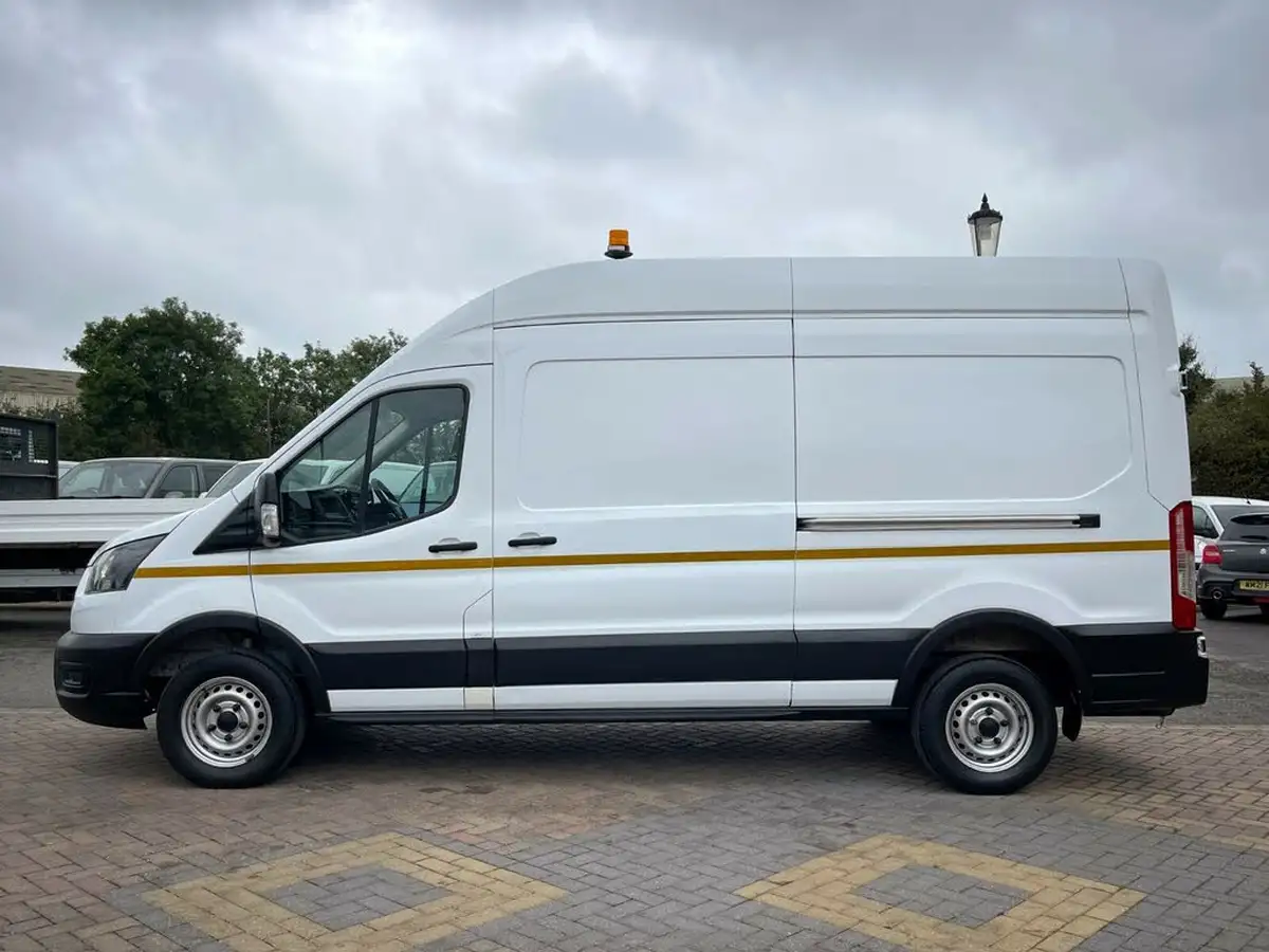 2022-ford-transit-20tdci-350-l2h2-leader-130pseu6d-rwd-panel-van-big-6