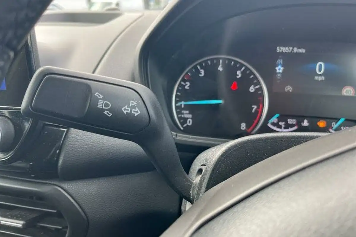 2022-ford-ecosport-10t-active-big-13