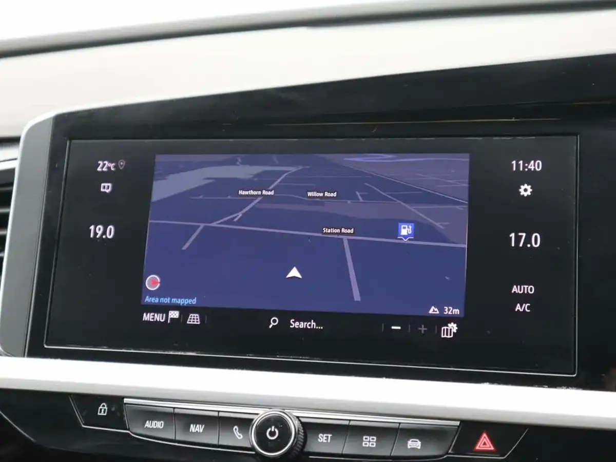 2022-vauxhall-grandland-12-sri-big-12