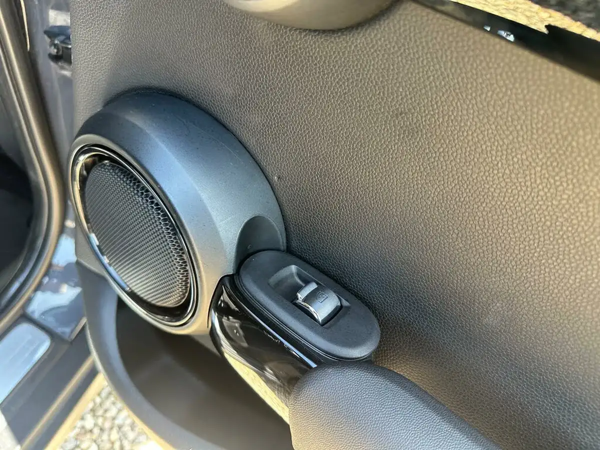 2018-mini-cooper-20-cooper-s-series-ii-ss-hatchback-5d-big-27