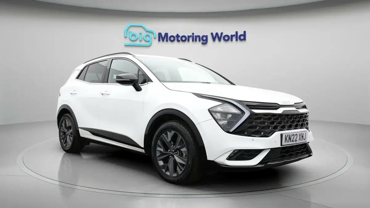 2022-kia-sportage-16-t-gdi-gt-line-226bhp-hev-1598cc-auto-big-0
