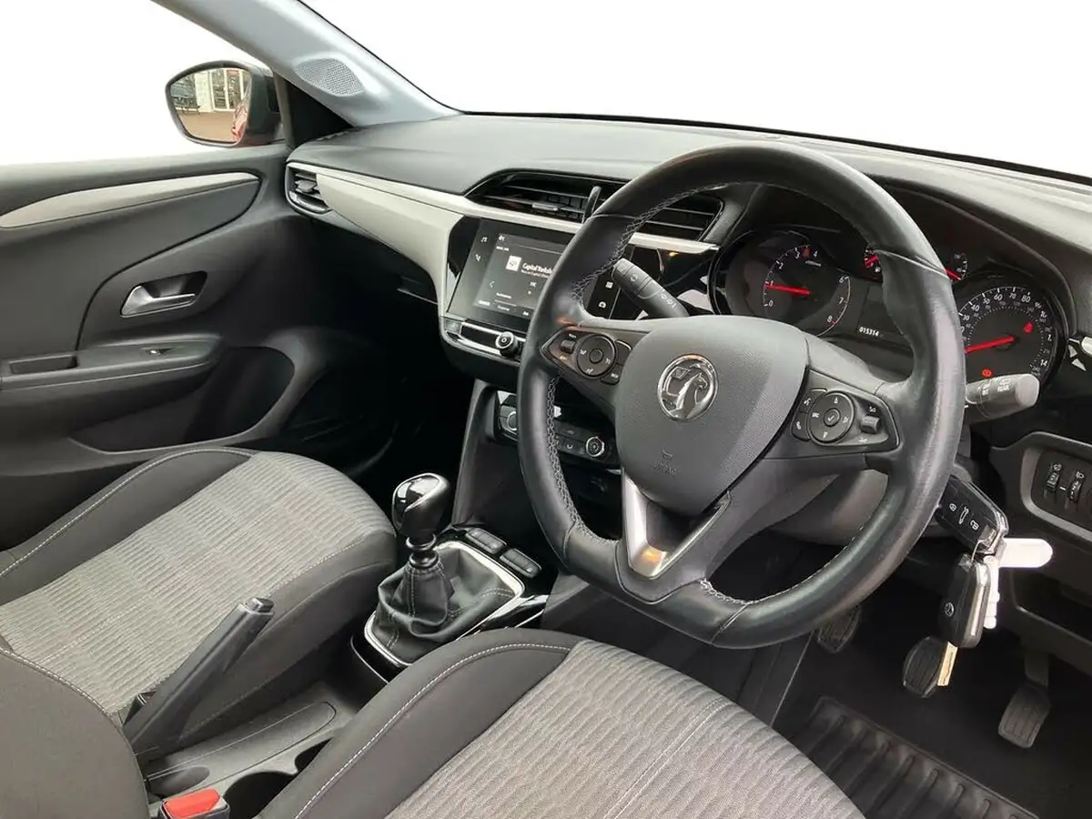 2021-vauxhall-corsa-12-turbo-se-edition-big-7