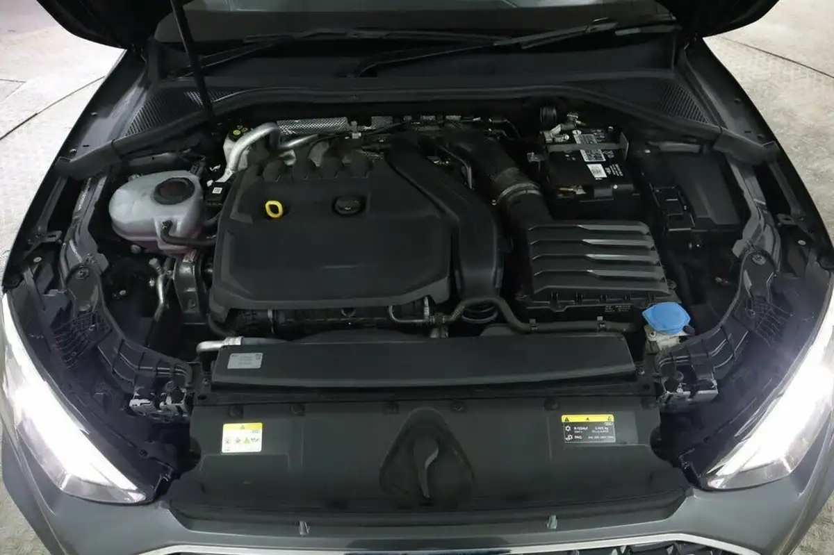 2023-audi-a3-15-35-tfsi-s-line-sportback-5d-big-26