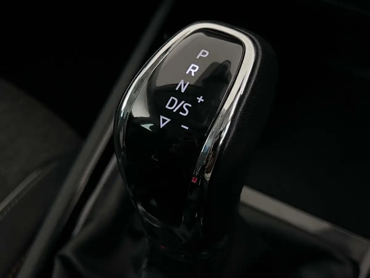 2023-skoda-scala-15-tsi-se-l-dsg-big-35