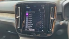 2025-volvo-ex40-e-ultra-small-28