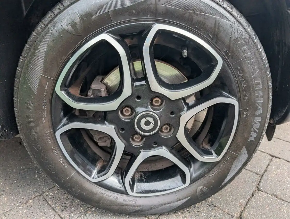 2017-smart-forfour-09-prime-90bhp-premium-plusss-big-61