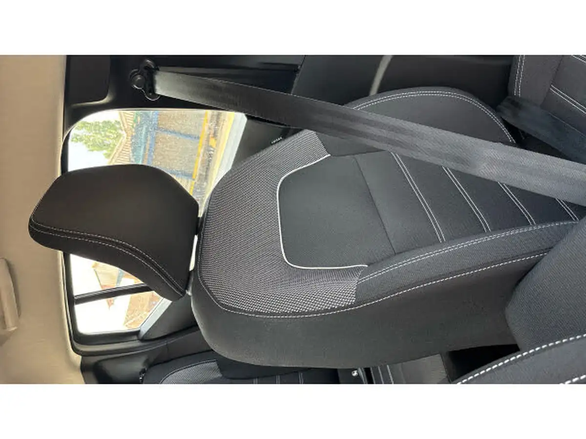 2024-dacia-sandero-10-tce-journey-90bhp-big-39