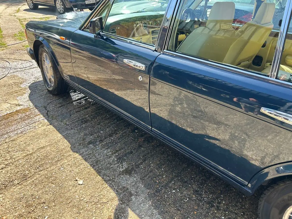 1993-bentley-turbo-r-68-lwb-big-10