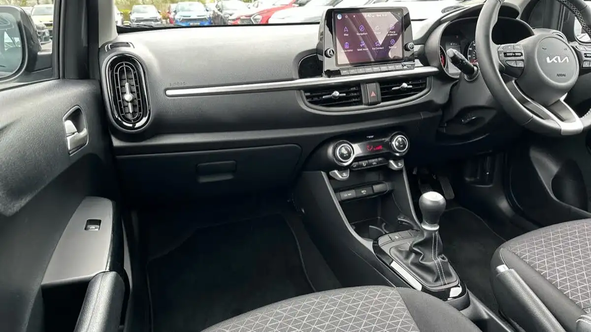 2023-kia-picanto-10-3-big-2