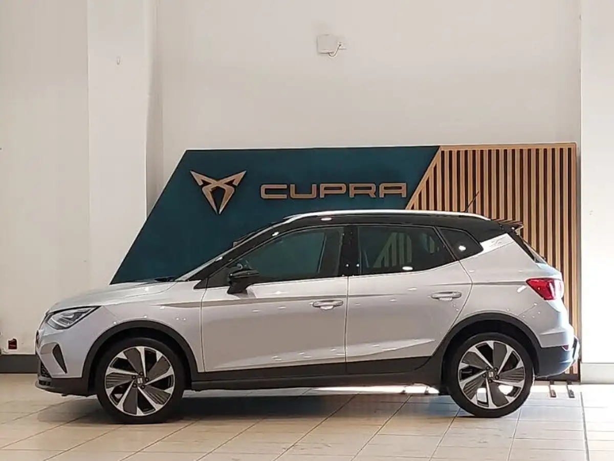2022-seat-arona-10-tsi-fr-sport-big-3