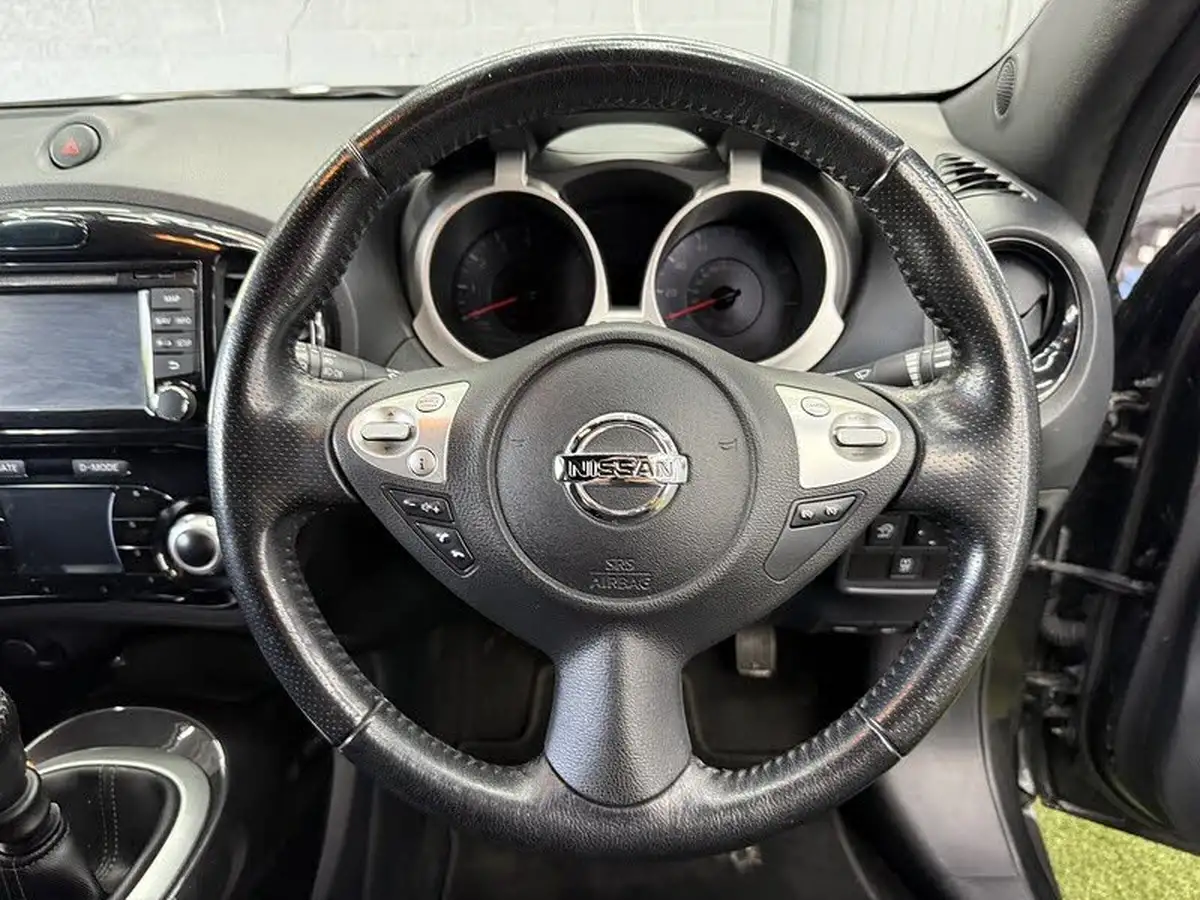 2015-nissan-juke-16-acenta-premium-190ps-1618cc-big-26