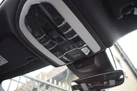 2022-porsche-macan-20-small-50