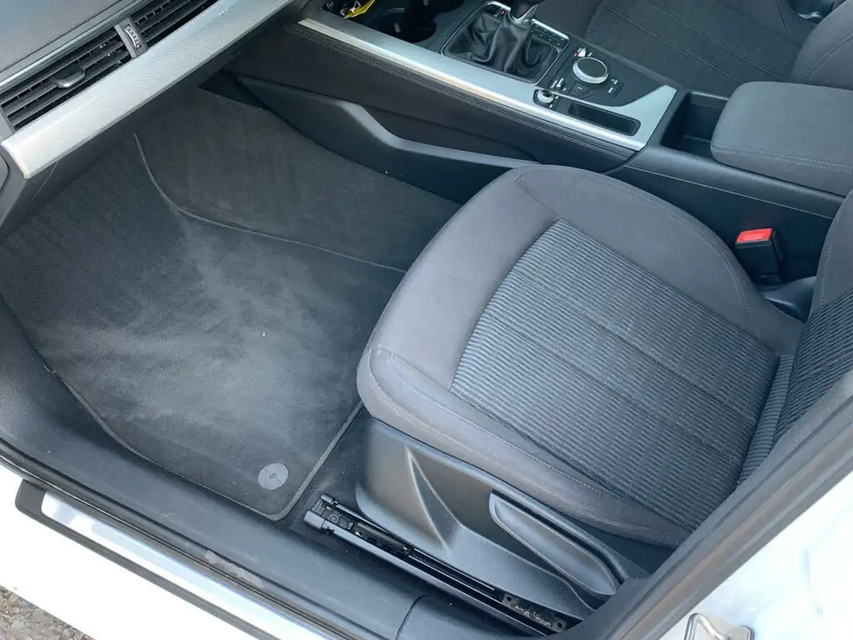 2016-audi-a4-14-tfsi-se-big-38
