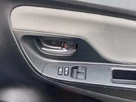 2018-toyota-yaris-15-vvt-i-icon-navi-hybrid-small-18