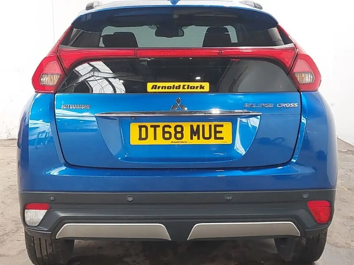 2019-mitsubishi-eclipse-cross-15-3-big-15