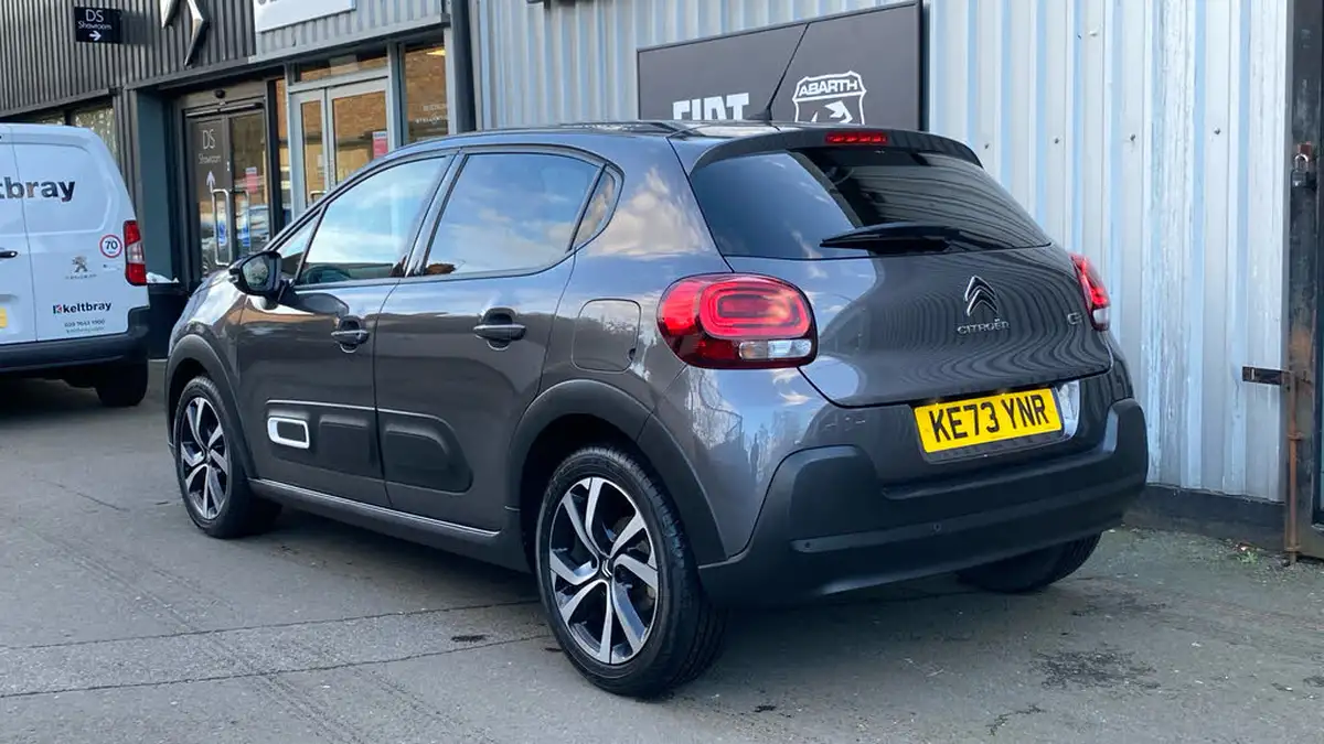 2024-citroen-c3-12-puretech-max-110ps-eat6-big-4