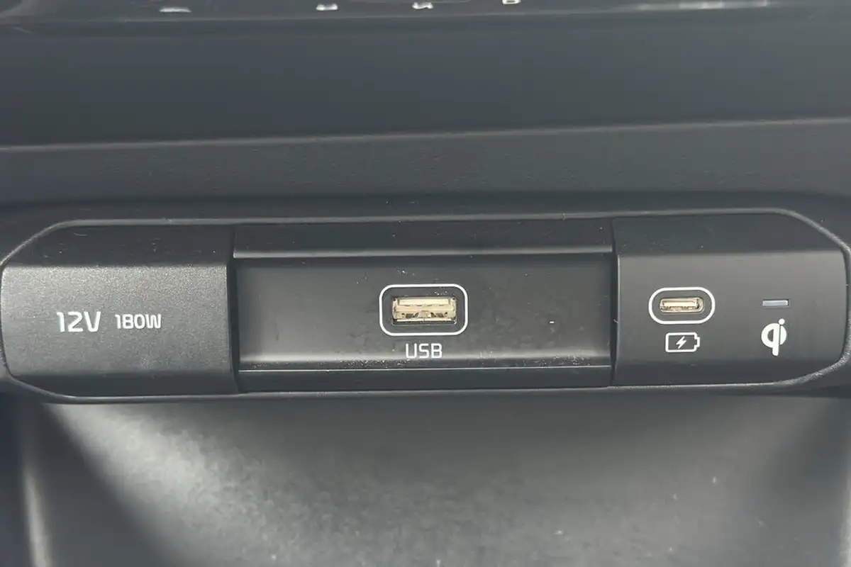 2024-kia-niro-ev-e-4-big-21