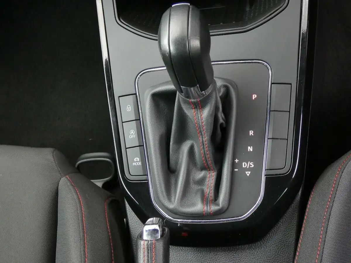2018-seat-arona-10-tsi-fr-dsg-big-21