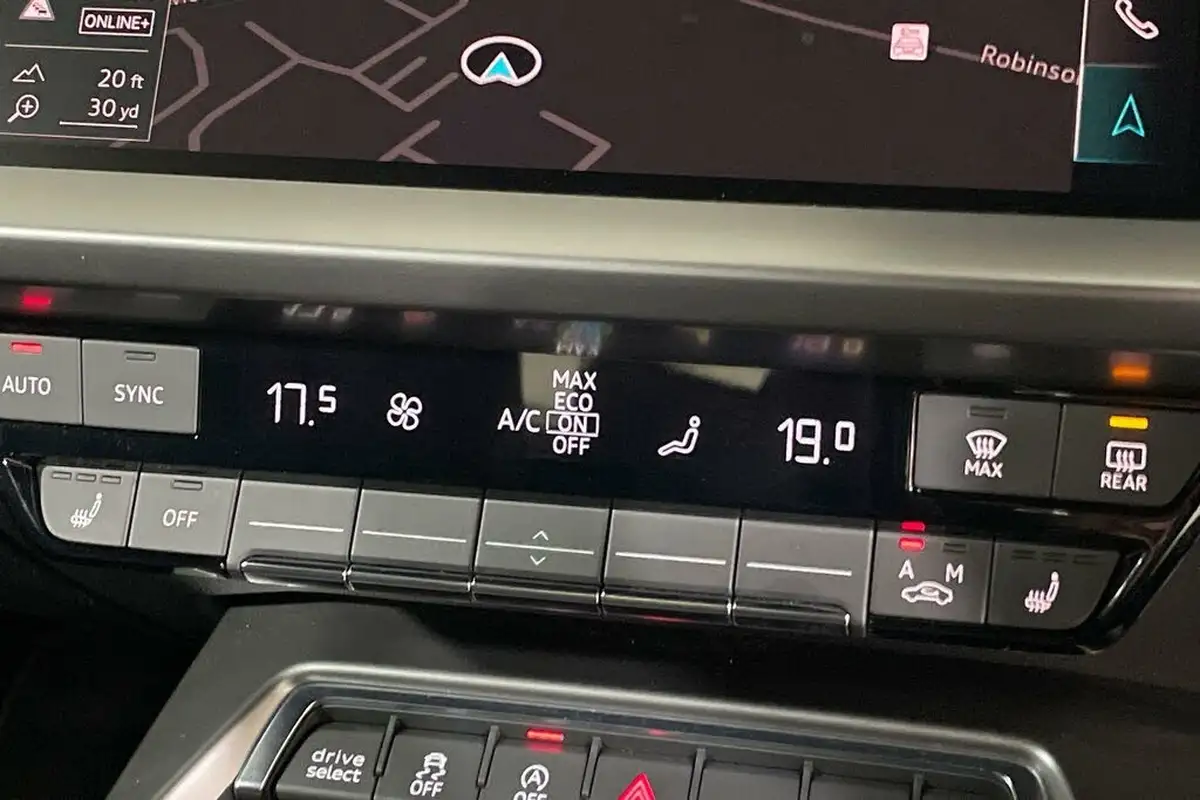 2022-audi-s3-20-tfsi-saloon-4d-big-22