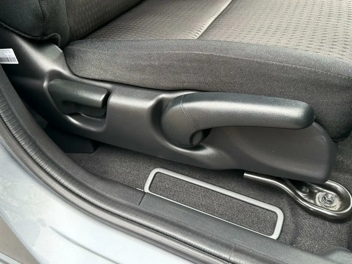 2019-honda-jazz-13-i-vtec-ex-navi-cvt-big-66