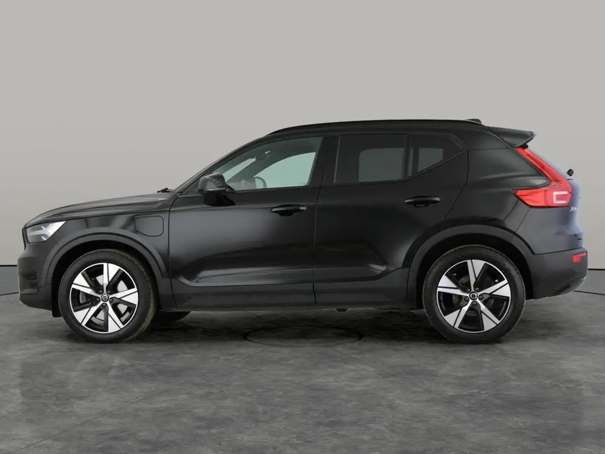 2021-volvo-xc40-15-t4-r-design-208bhp-big-8