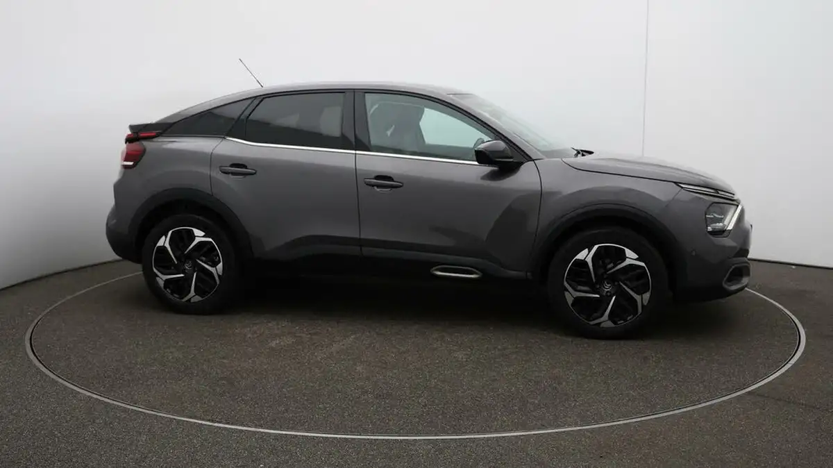 2022-citroen-c4-big-41