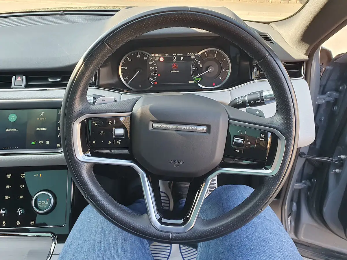 2021-land-rover-range-rover-evoque-15-p300e-r-dynamic-s-big-31