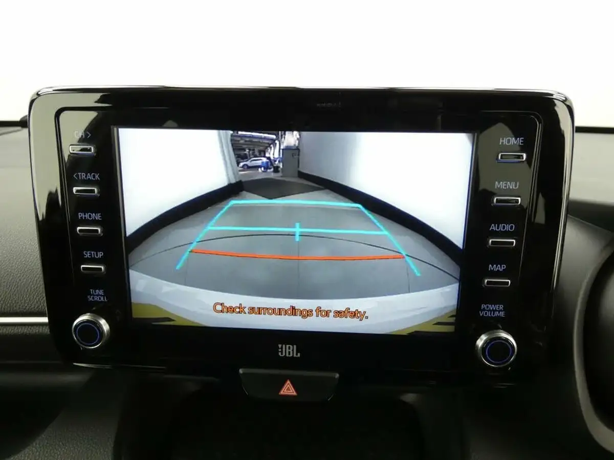 2021-toyota-yaris-15-vvt-i-dynamic-big-10