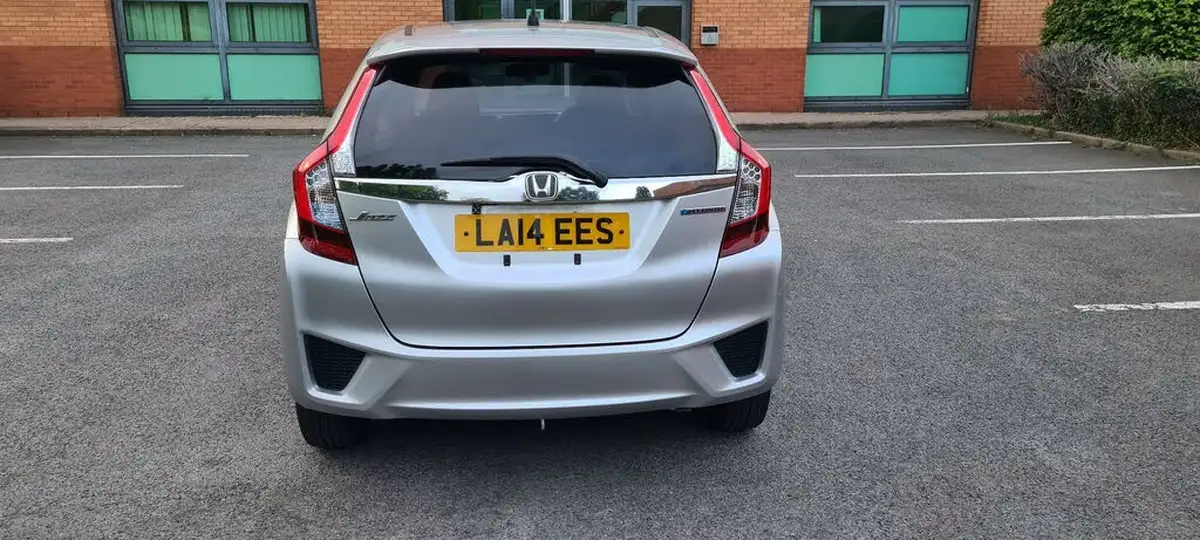 2014-honda-jazz-big-4