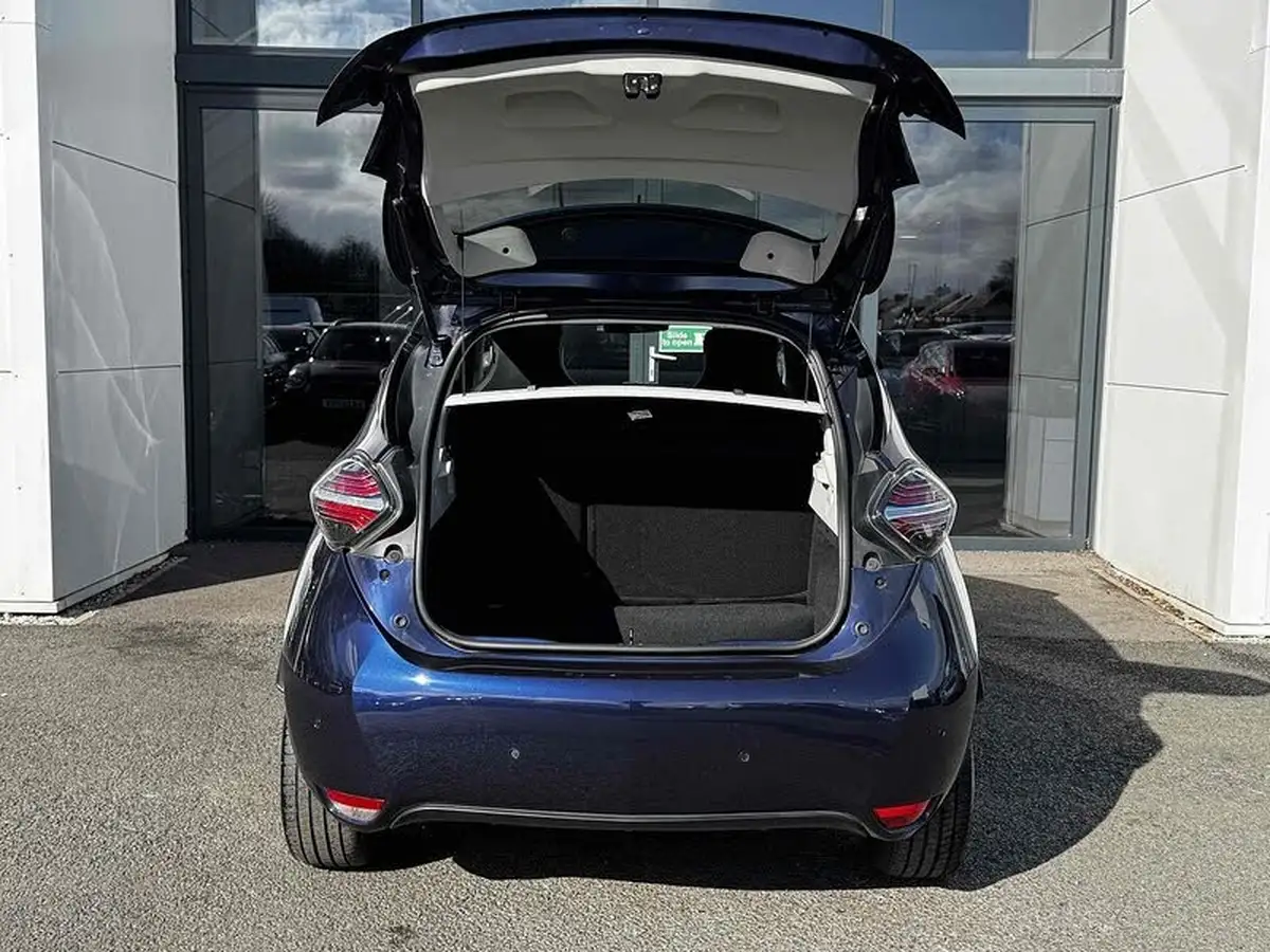 2022-renault-zoe-e-gt-line-big-12