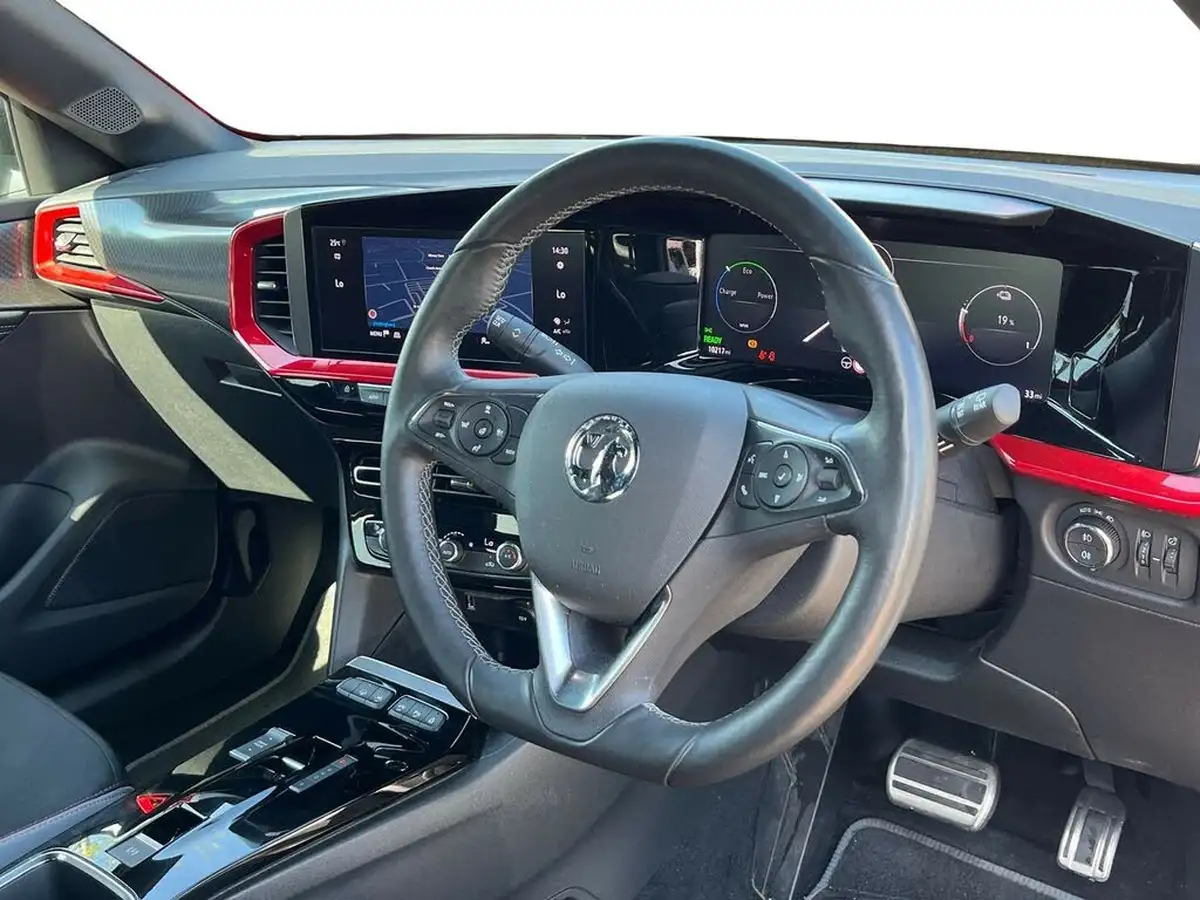 2022-vauxhall-mokka-e-sri-premium-big-4