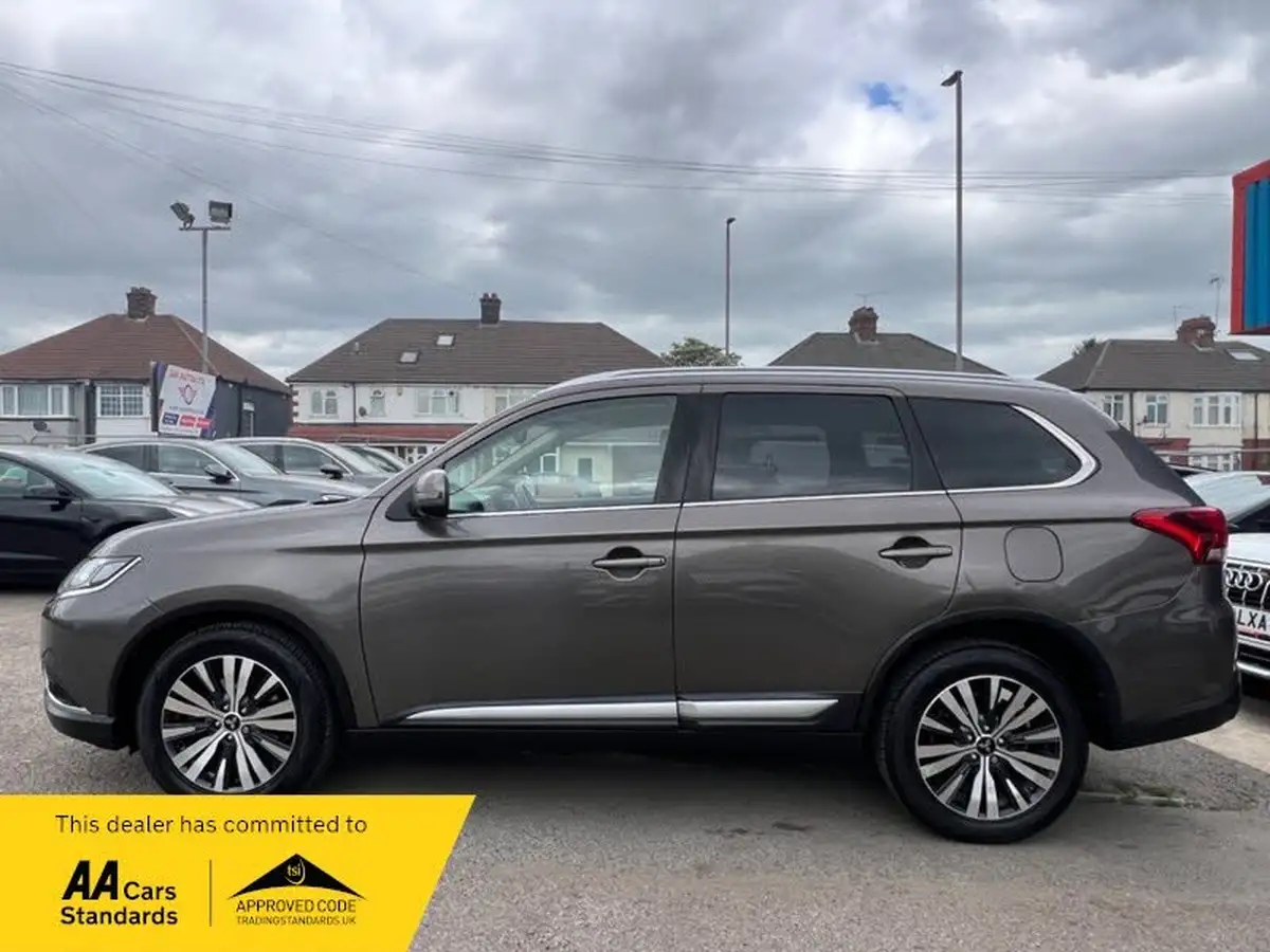 2019-mitsubishi-outlander-20-exceed-big-5