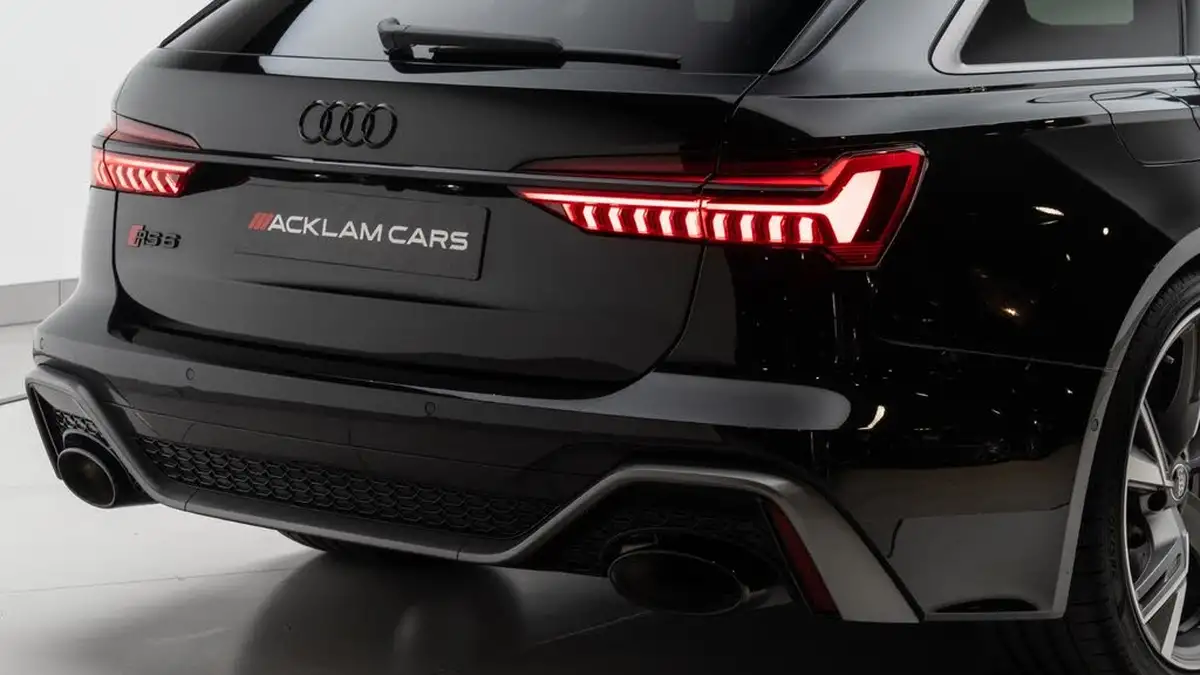 2024-audi-rs6-avant-40-tfsi-performance-big-36