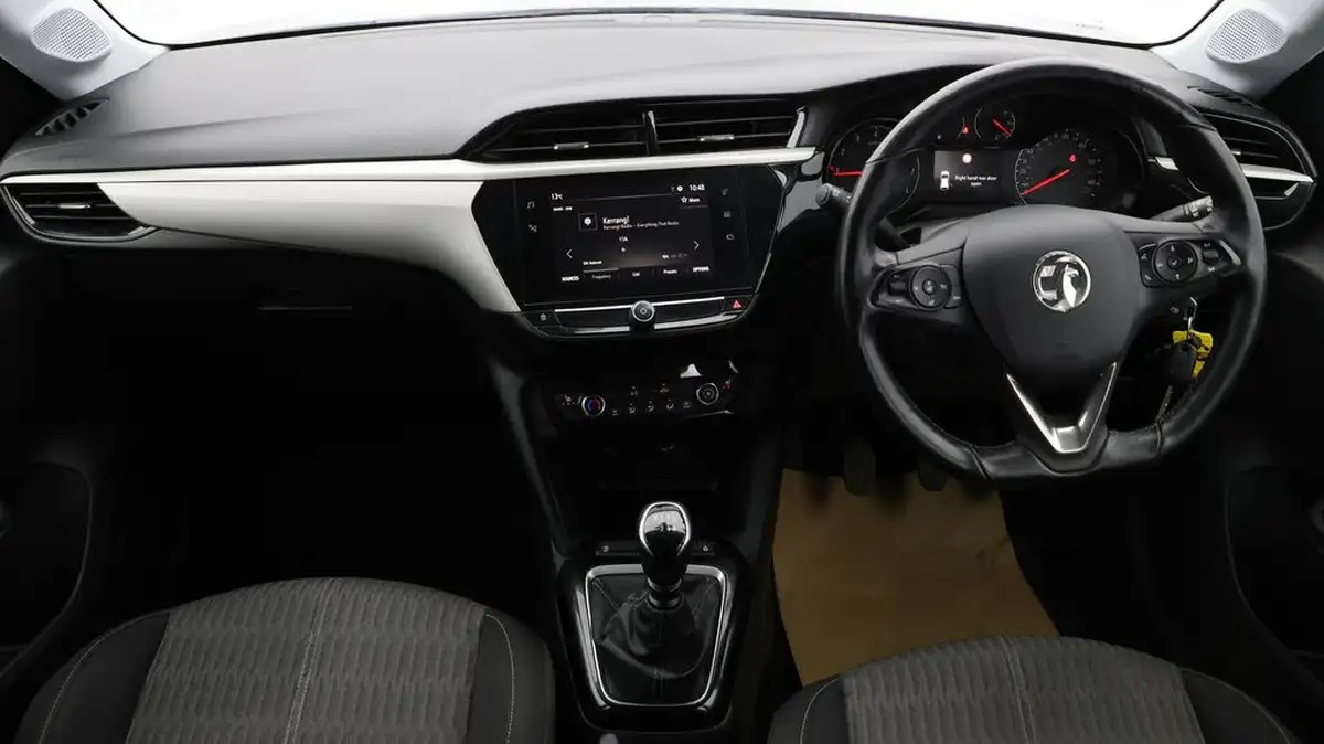 2020-vauxhall-corsa-12-turbo-se-premium-big-12