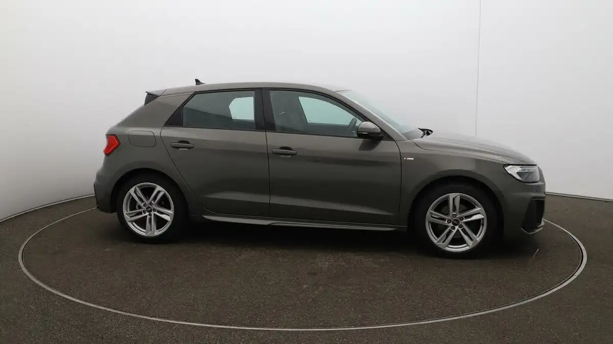 2023-audi-a1-10-30-tfsi-s-line-big-41