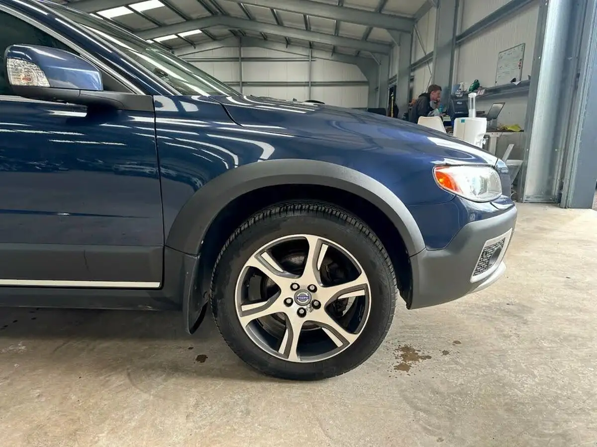 2013-volvo-xc70-24td-d5-se-lux-215bhp-ss-geartronic-big-21