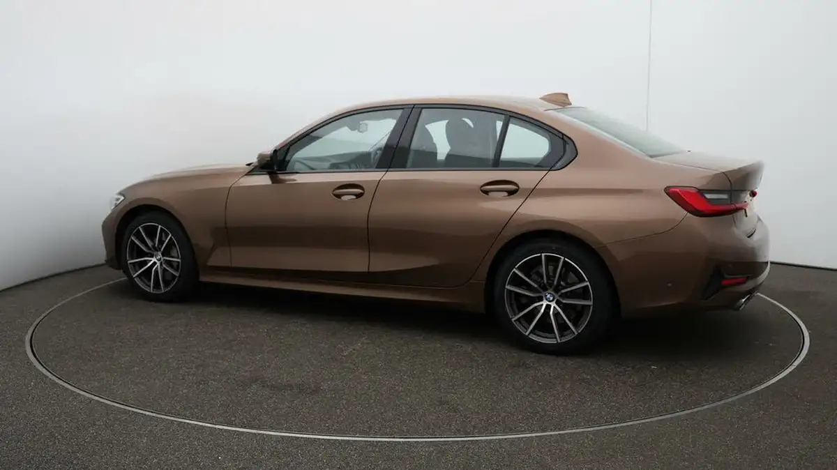 2020-bmw-3-series-20-330i-sport-saloon-4d-big-39