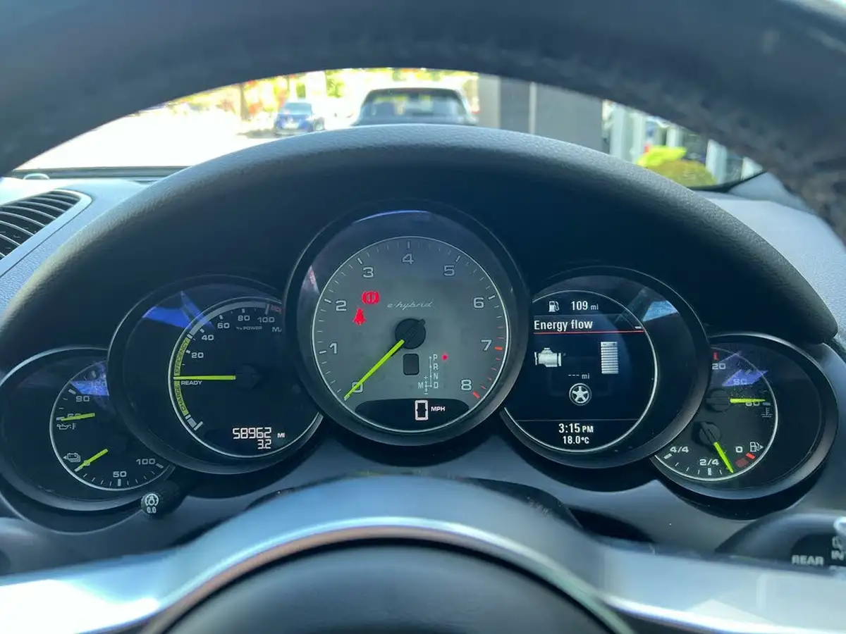 2018-porsche-cayenne-30-s-e-hybrid-platinum-edition-big-30