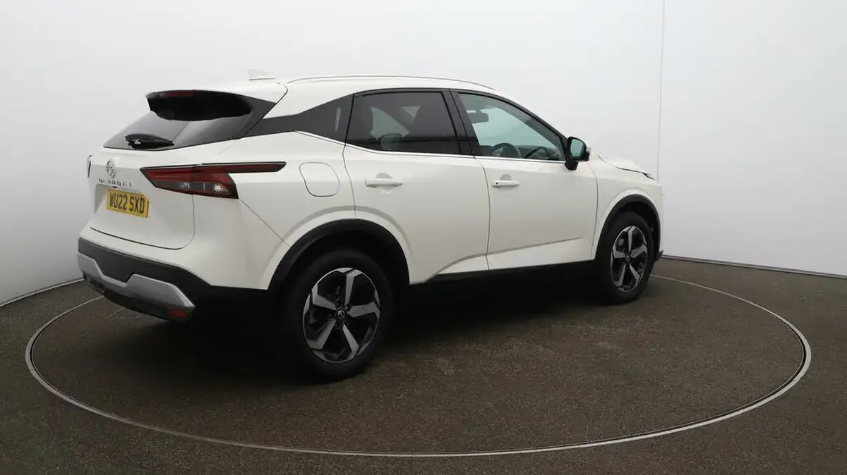 2022-nissan-qashqai-13-dig-t-n-connecta-140ps-big-44