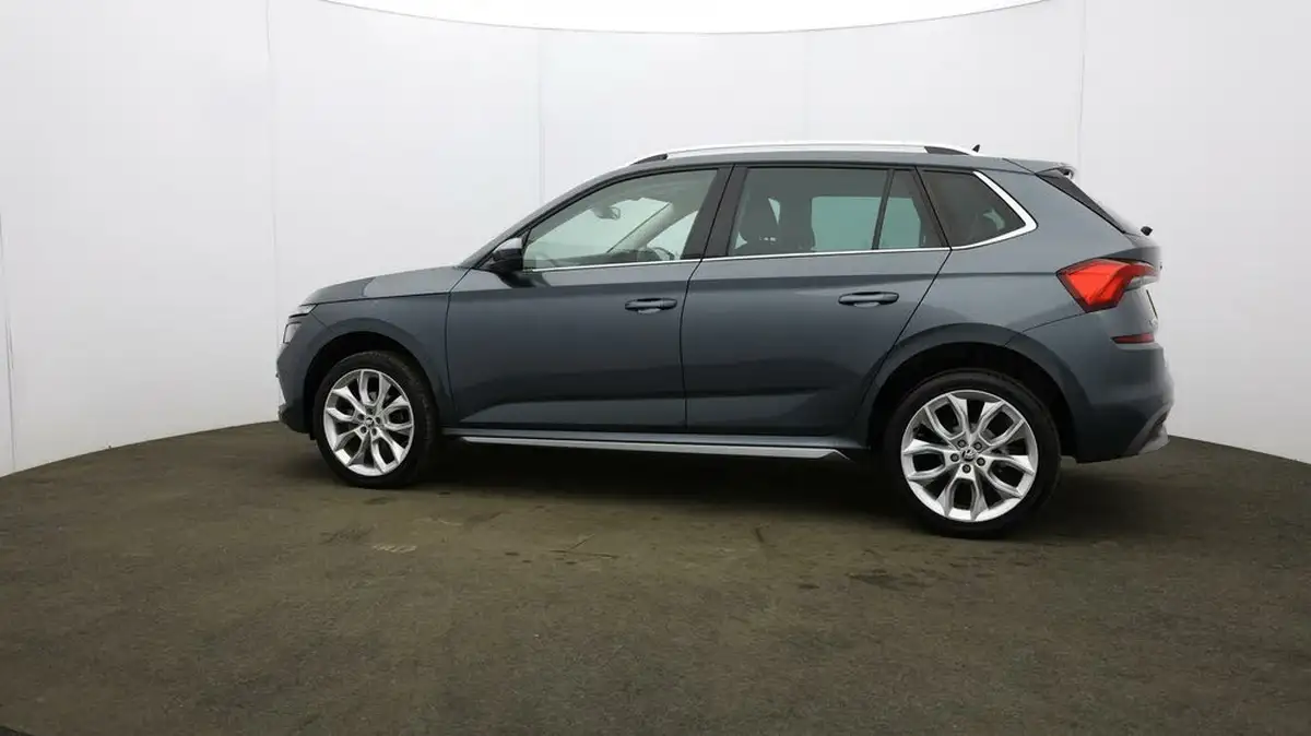 2020-skoda-kamiq-15-tsi-se-l-hatchback-big-57