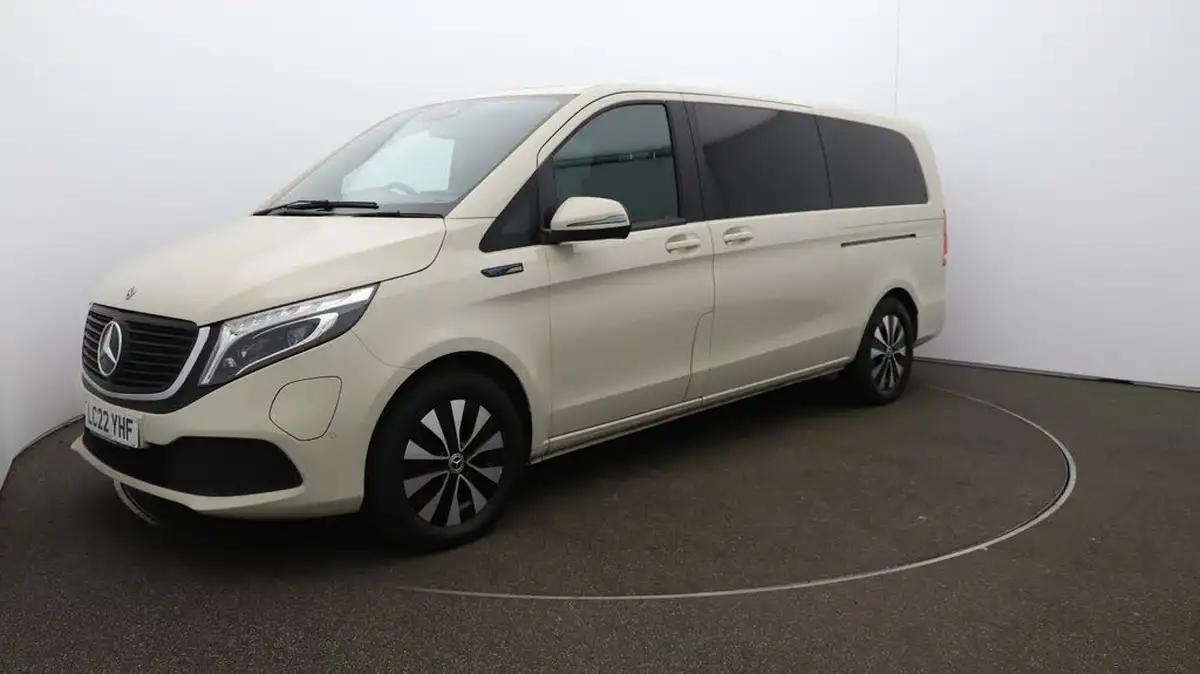 2022-mercedes-benz-eqv-e-eqv-300-sport-big-62