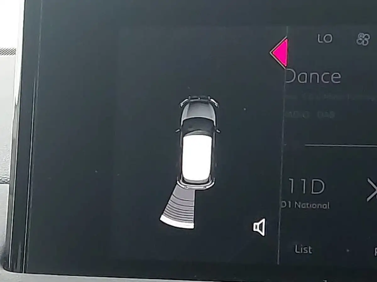 2022-ds-ds-3-crossback-e-tense-bastille-big-15