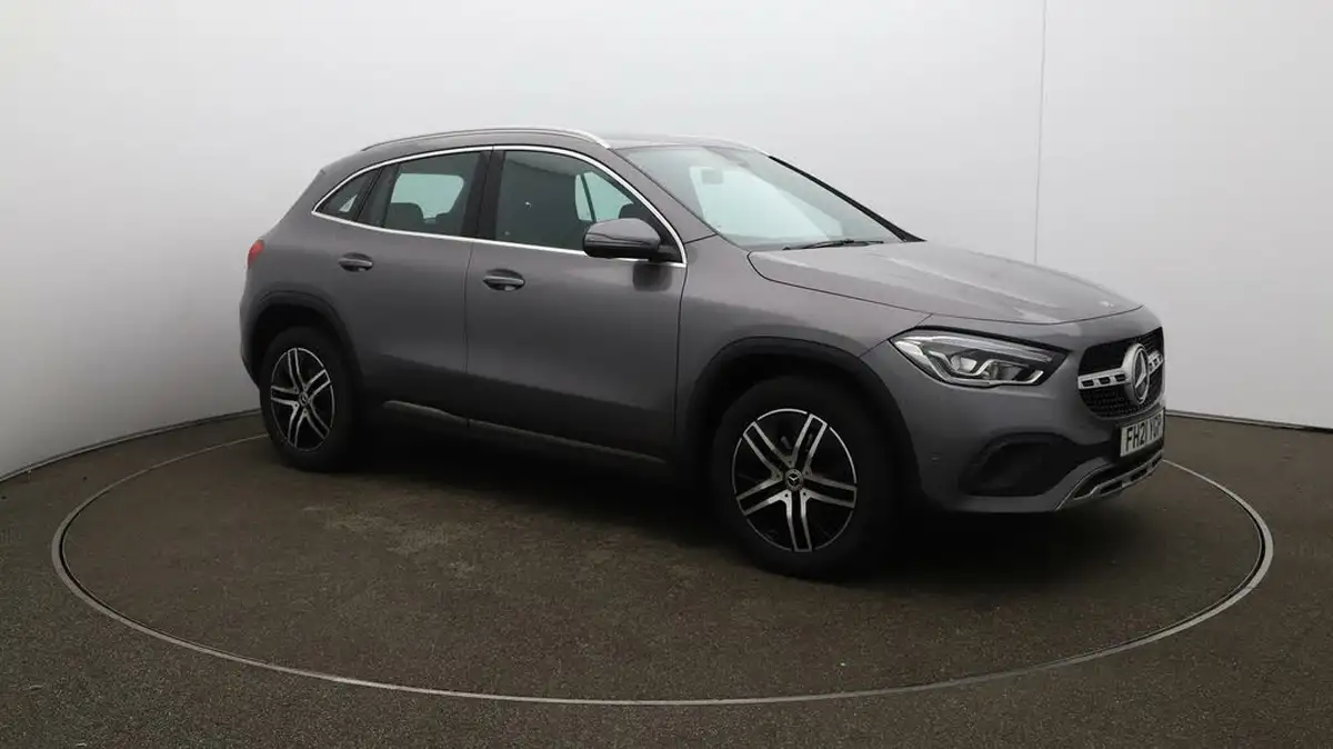 2021-mercedes-benz-gla-class-13-gla-200-sport-executive-big-37