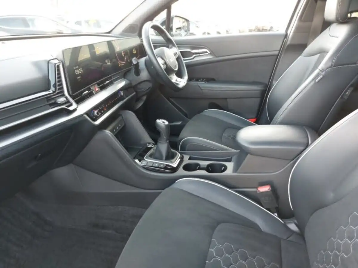 2023-kia-sportage-16-t-gdi-gt-line-148bhp-big-4