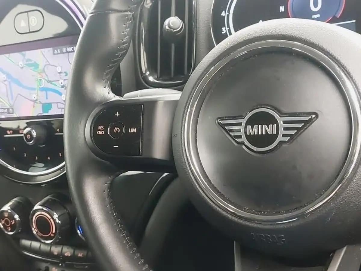 2022-mini-countryman-15-cooper-classic-big-10