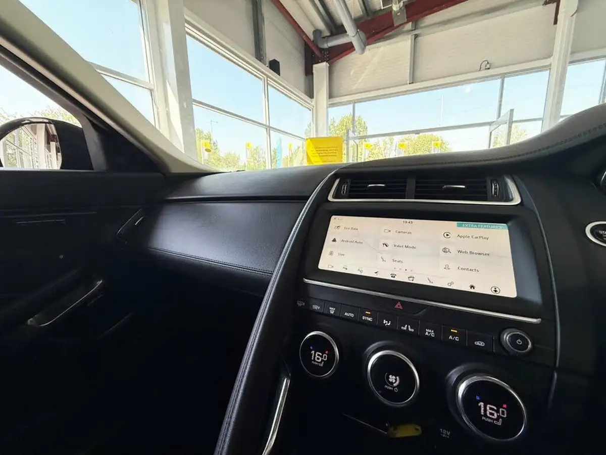 2021-jaguar-e-pace-20-i4d-se-150ps-awd-auto-big-13